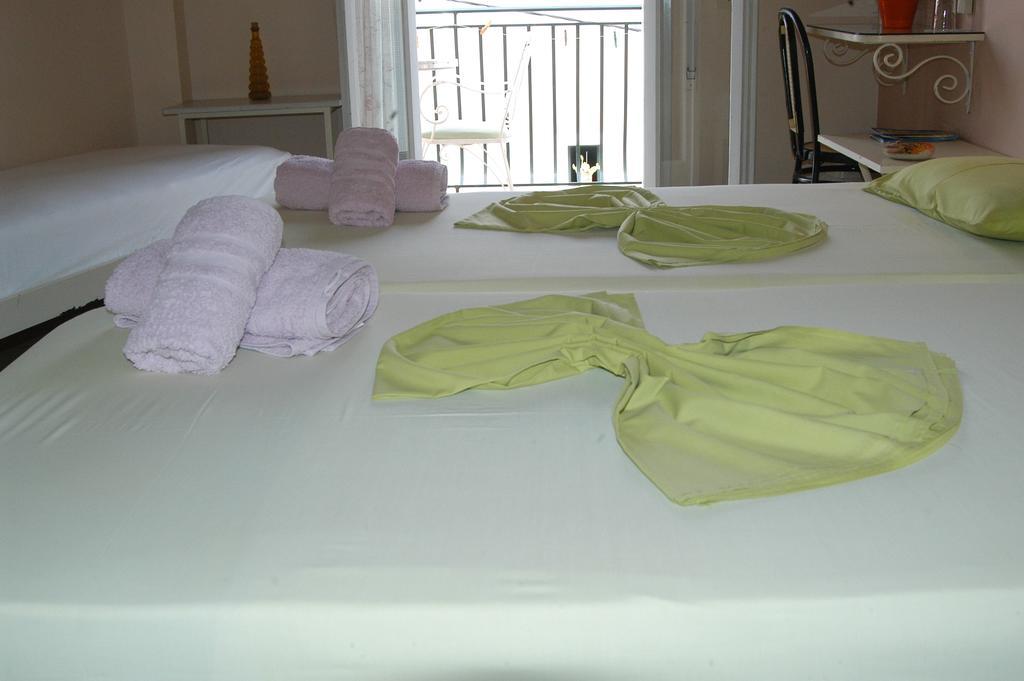 Marina Rooms Argostoli  Eksteriør billede