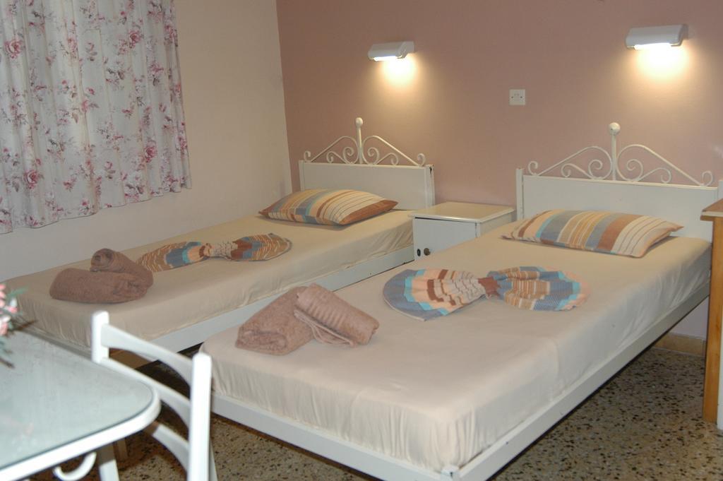 Marina Rooms Argostoli  Eksteriør billede